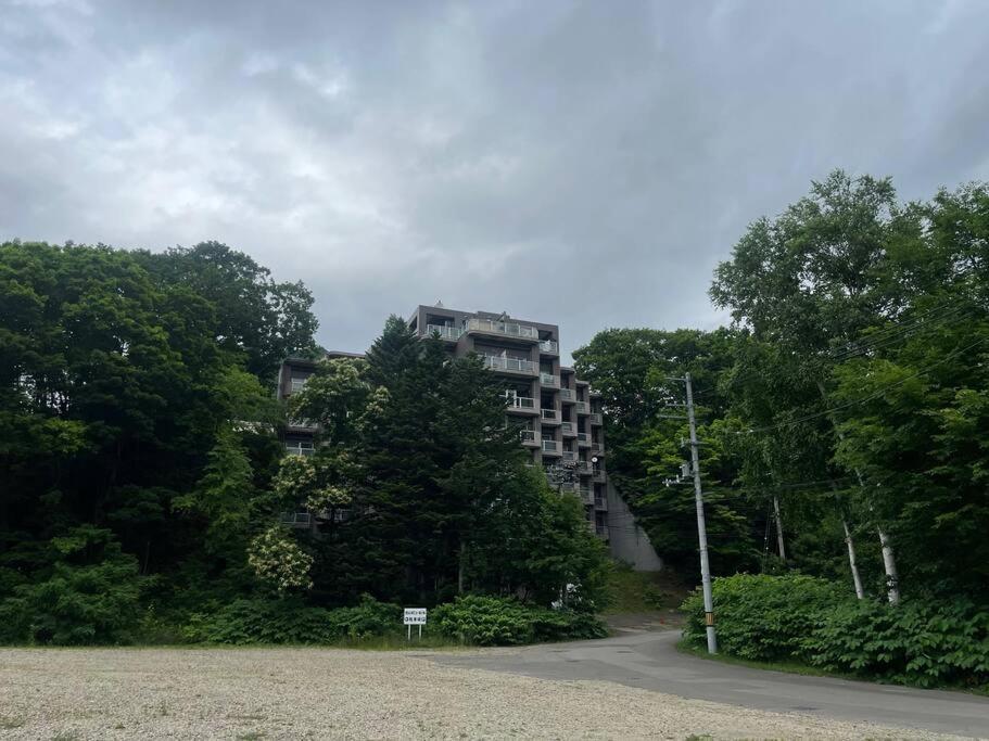 Ferienwohnung フューデイズコンドミニアム定山渓201号室 Sapporo Exterior foto